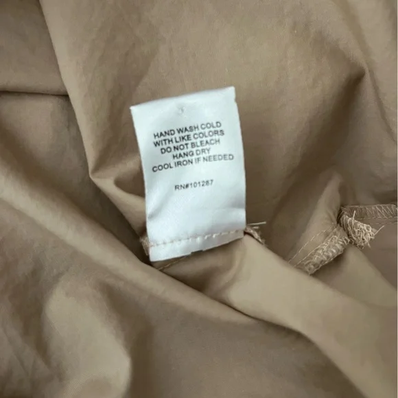 Alexia Admor Amber Shirt in Beige - Picture 7 of 9